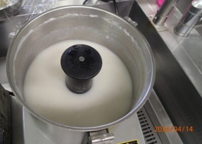 １分くらいミキサーにかけると出来上がり